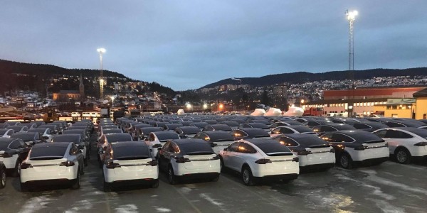 tesla-model-3.jpg
